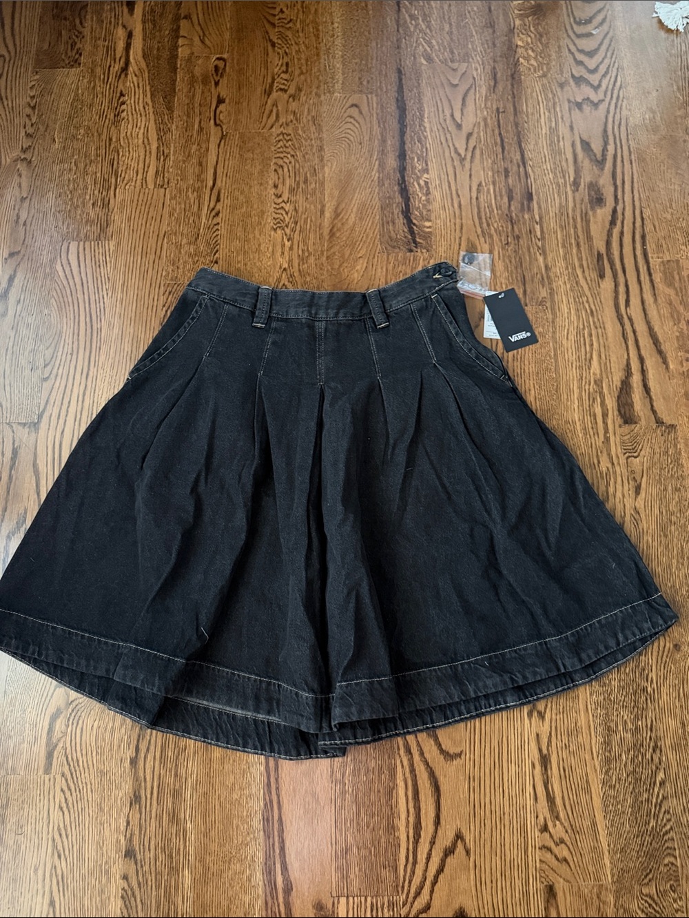 Vans Black Circle Skirt with Pleats 29